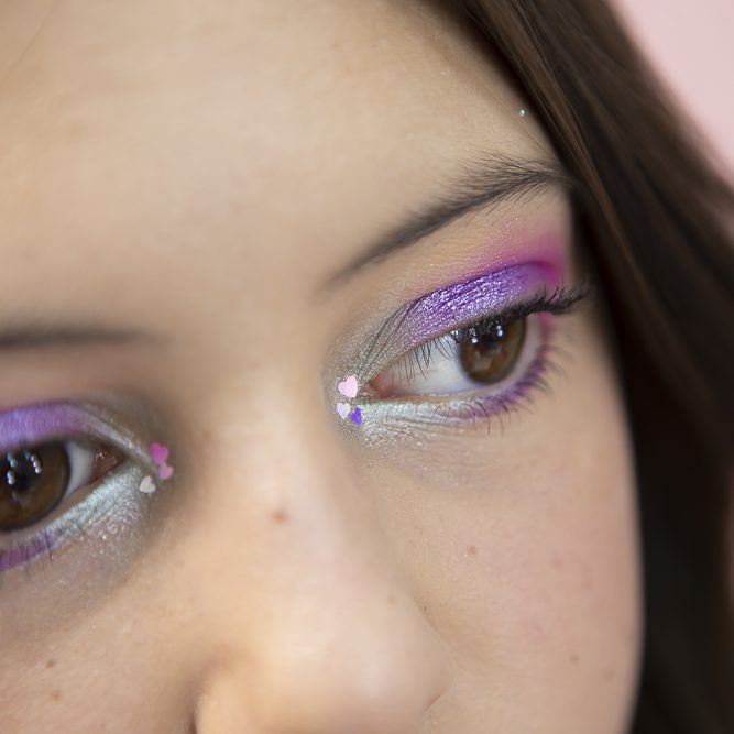 Glitter Girl Cupcake Palette. Vegan & cruelty-free makeup set – a stunning mix of pink shimmer eyeshadows and a glossy finish.