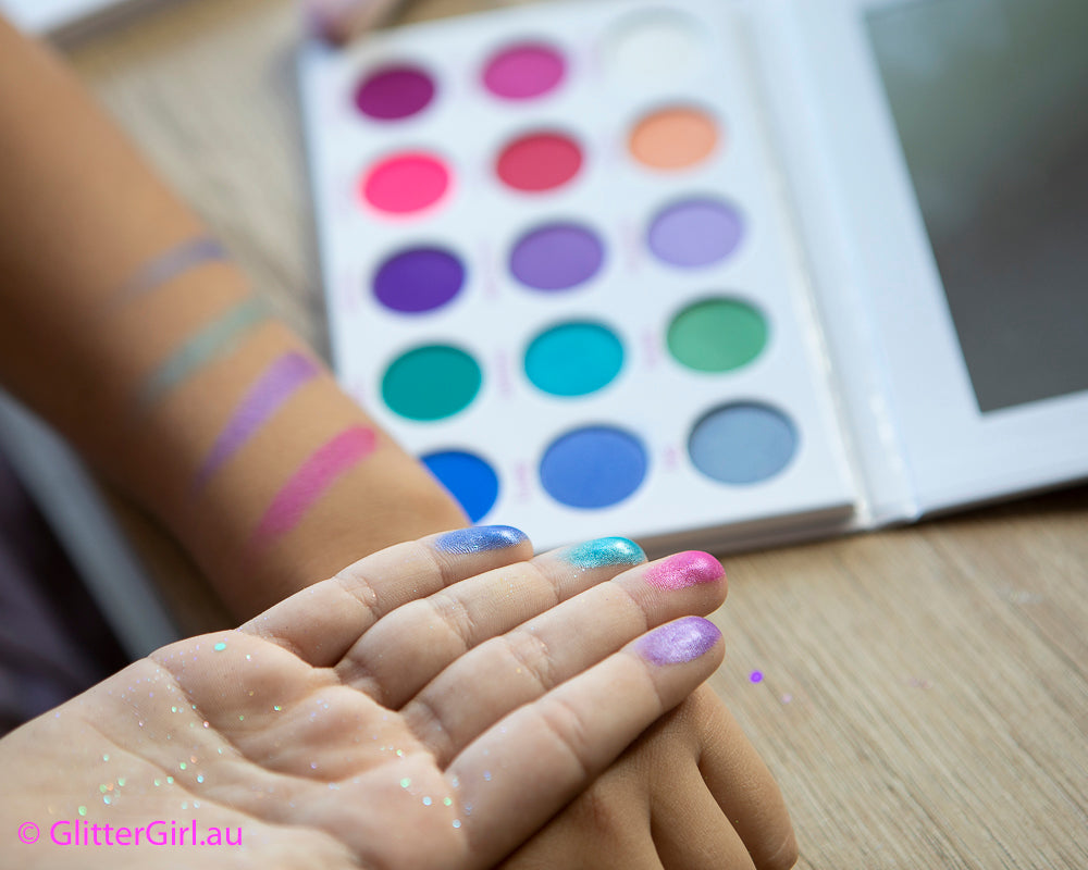 Glitter Girl Rainbow eyeshadow palette